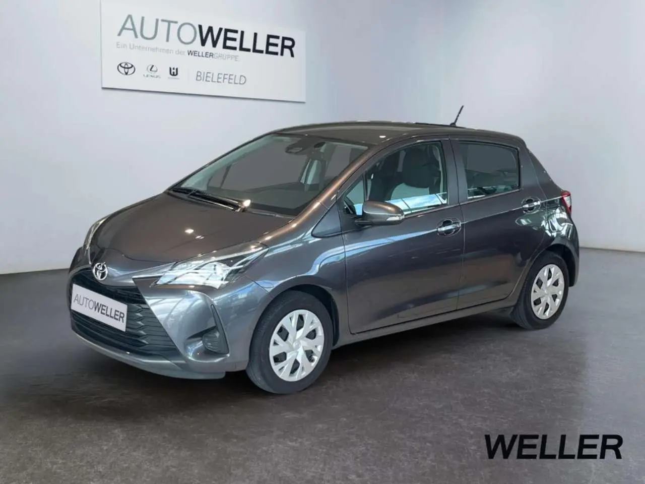 Photo 1 : Toyota Yaris 2020 Petrol