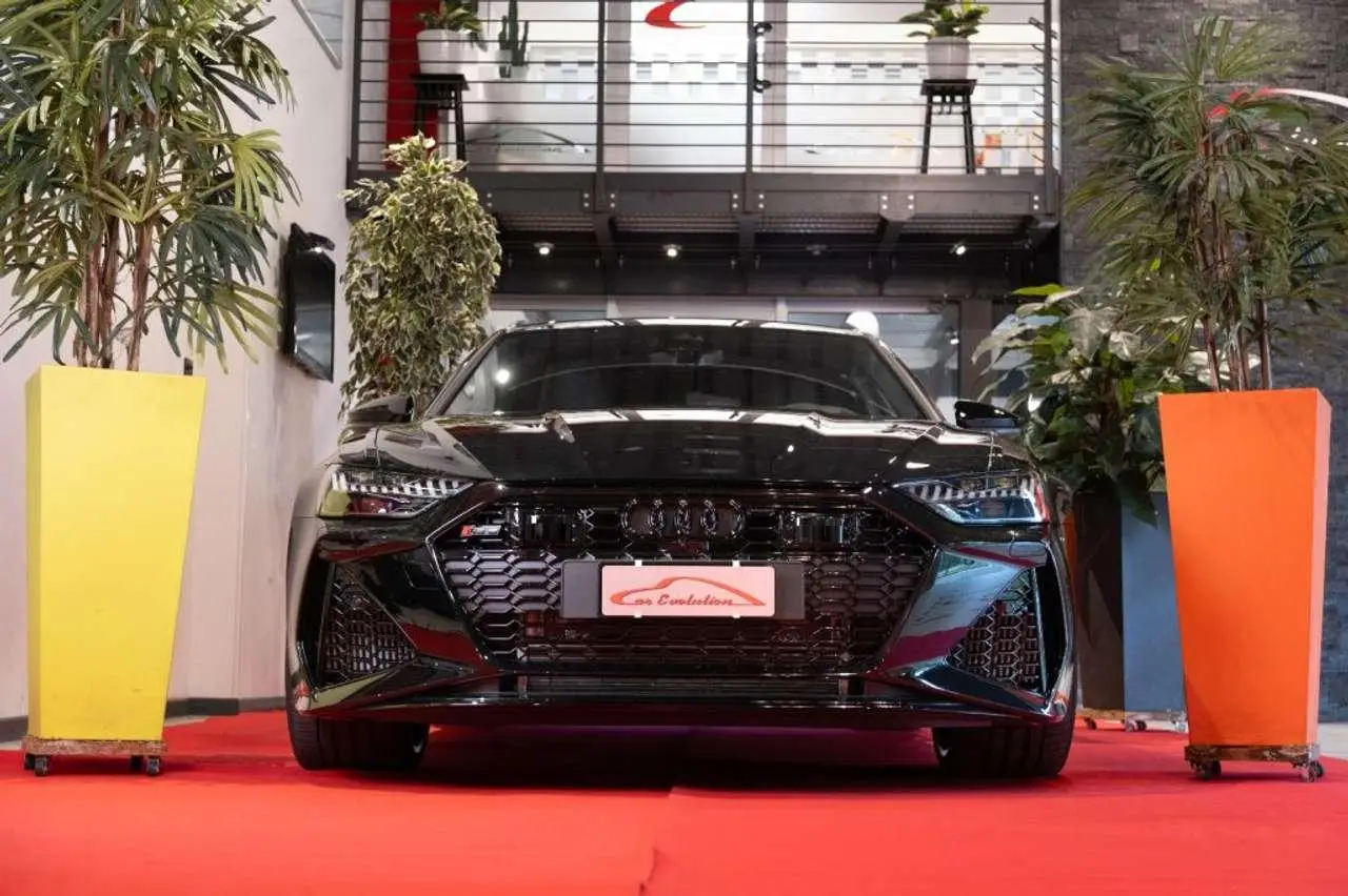 Photo 1 : Audi Rs6 2024 Hybrid