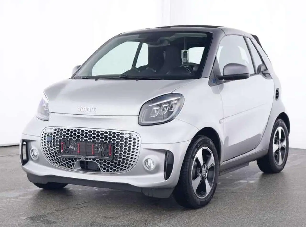 Photo 1 : Smart Fortwo 2024 Electric