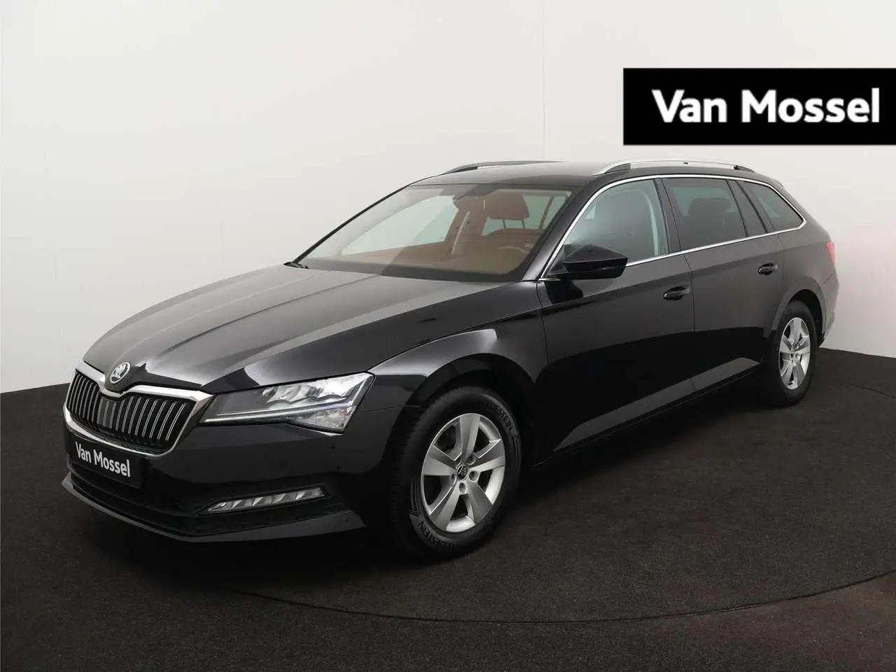 Photo 1 : Skoda Superb 2020 Diesel