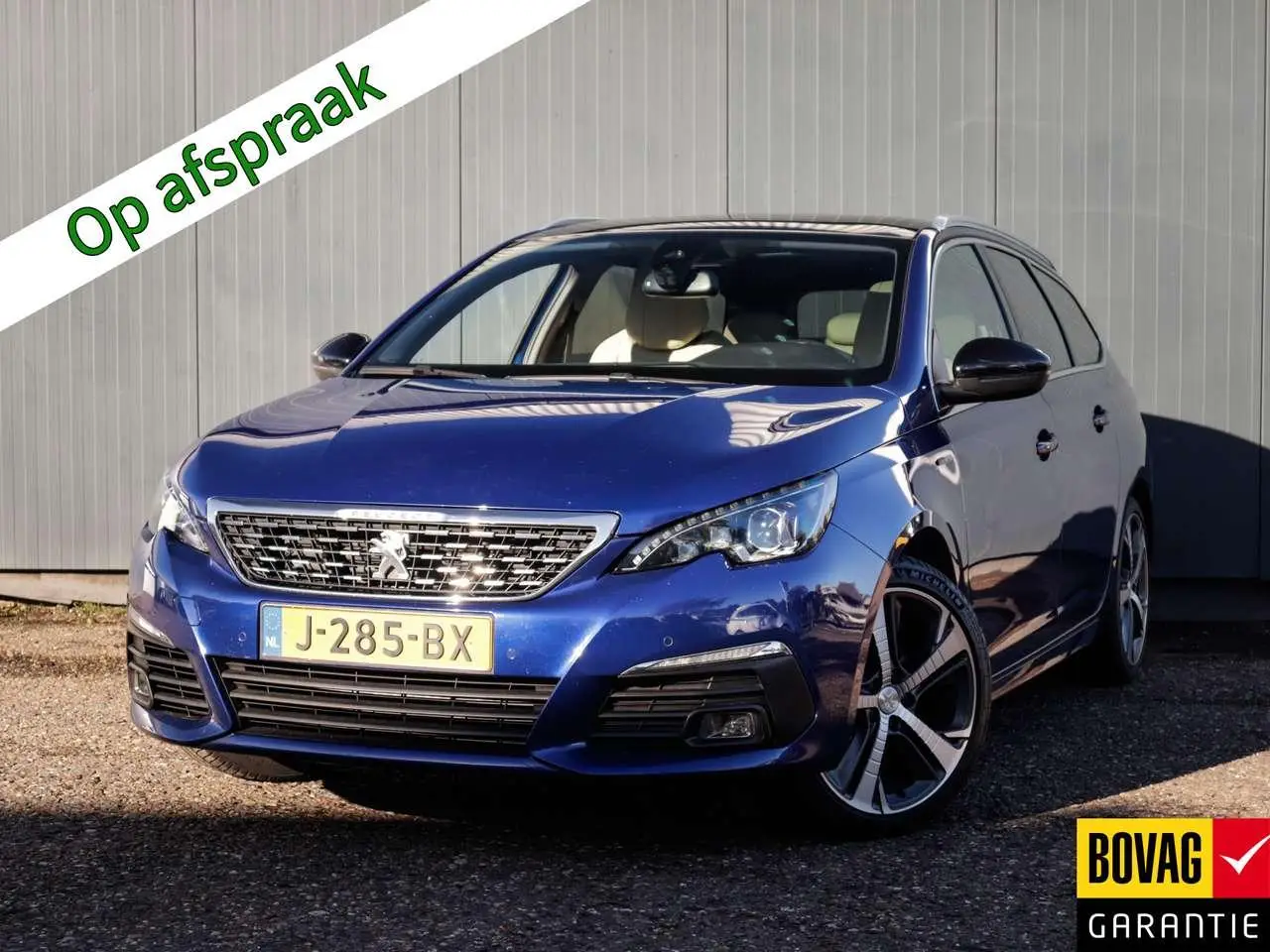 Photo 1 : Peugeot 308 2020 Petrol