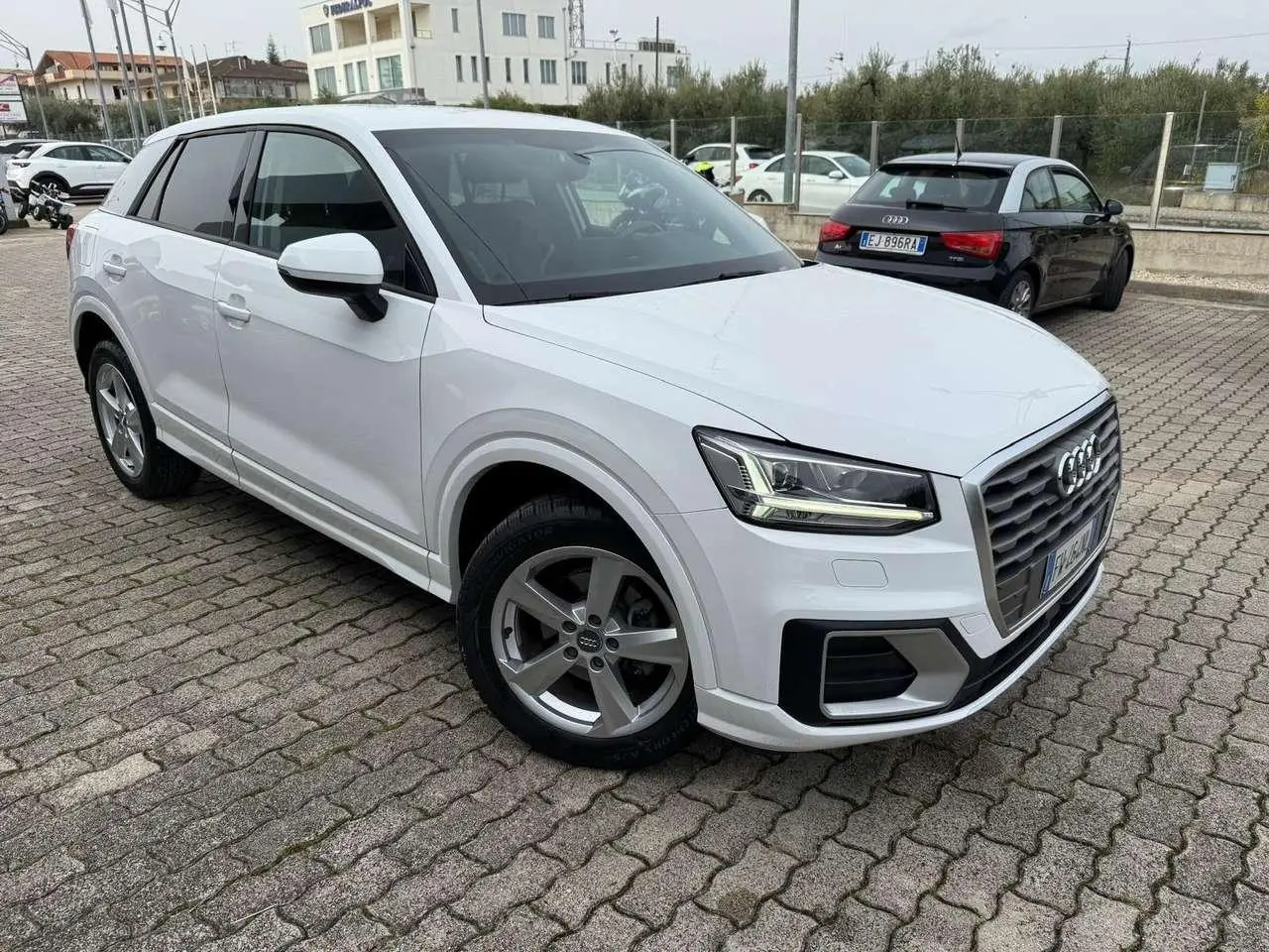 Photo 1 : Audi Q2 2019 Diesel