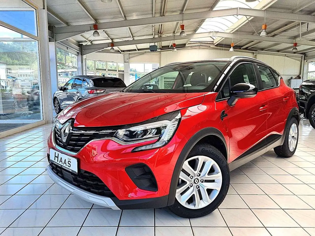 Photo 1 : Renault Captur 2022 Essence