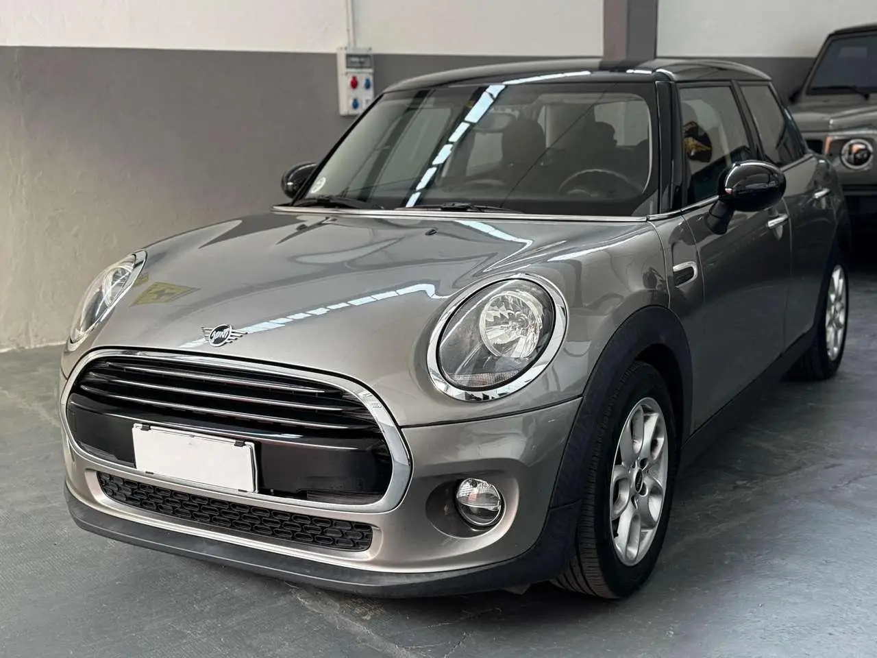 Photo 1 : Mini Cooper 2018 Diesel