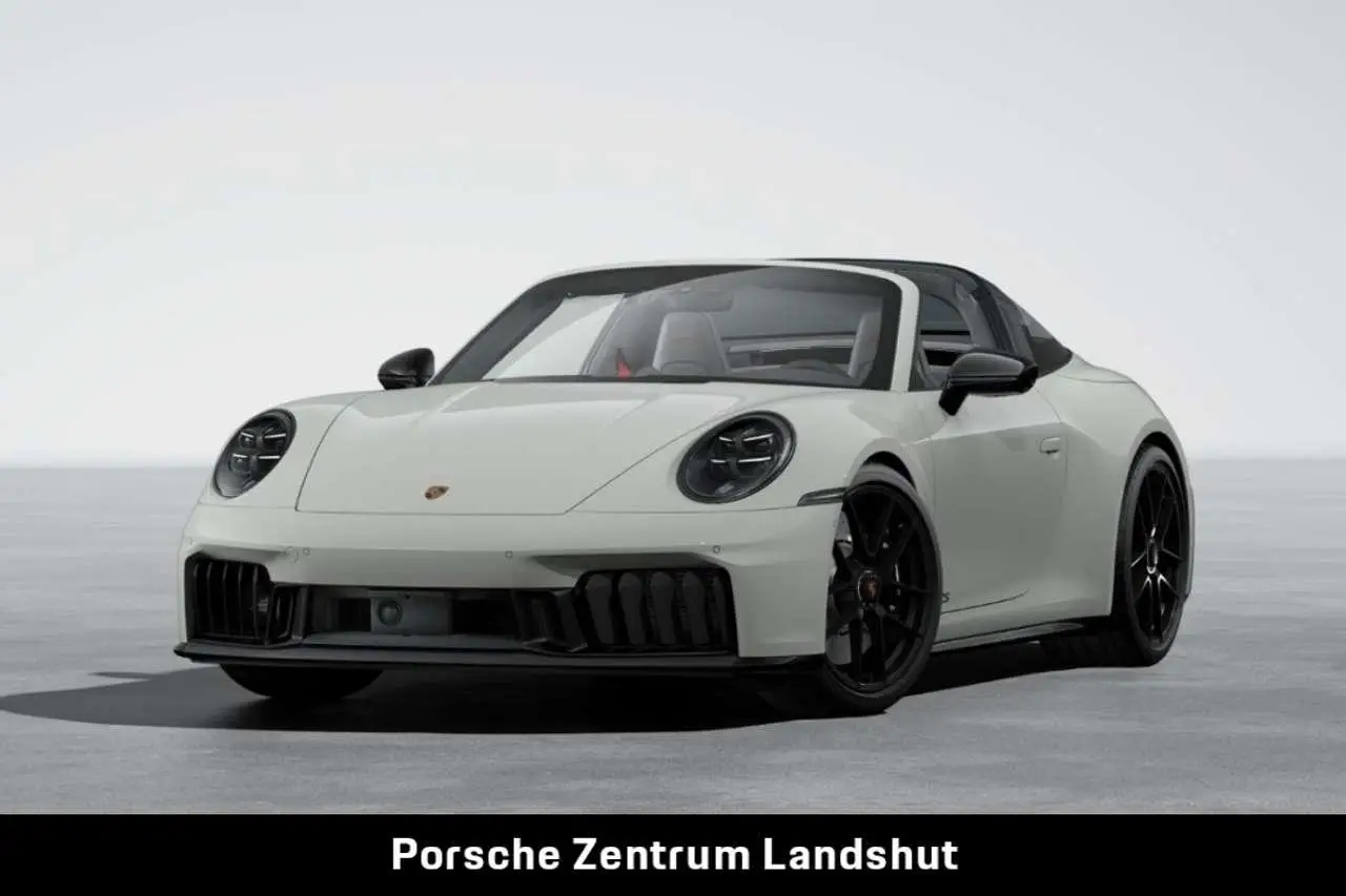 Photo 1 : Porsche 992 2024 Essence