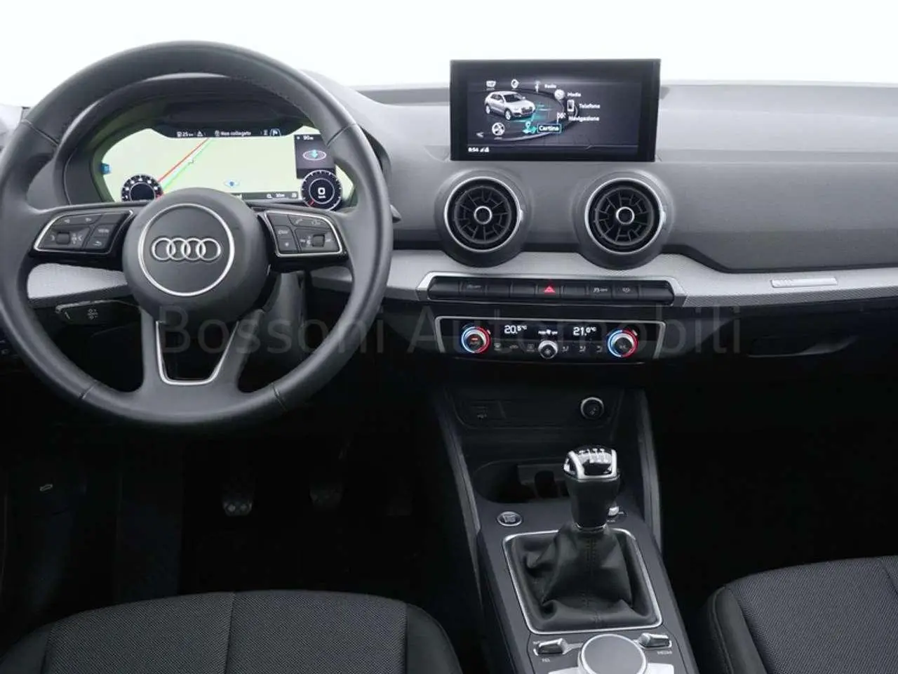 Photo 1 : Audi Q2 2023 Essence