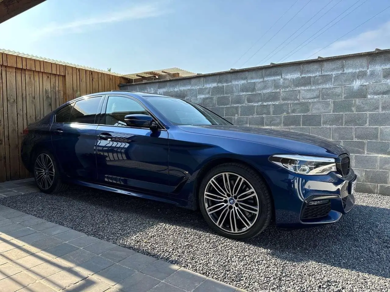 Photo 1 : Bmw Serie 5 2019 Hybrid