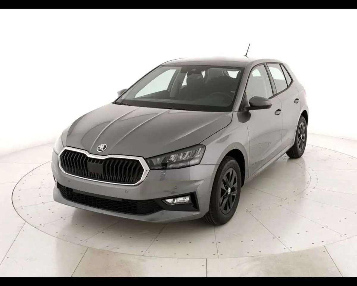 Photo 1 : Skoda Fabia 2024 Essence