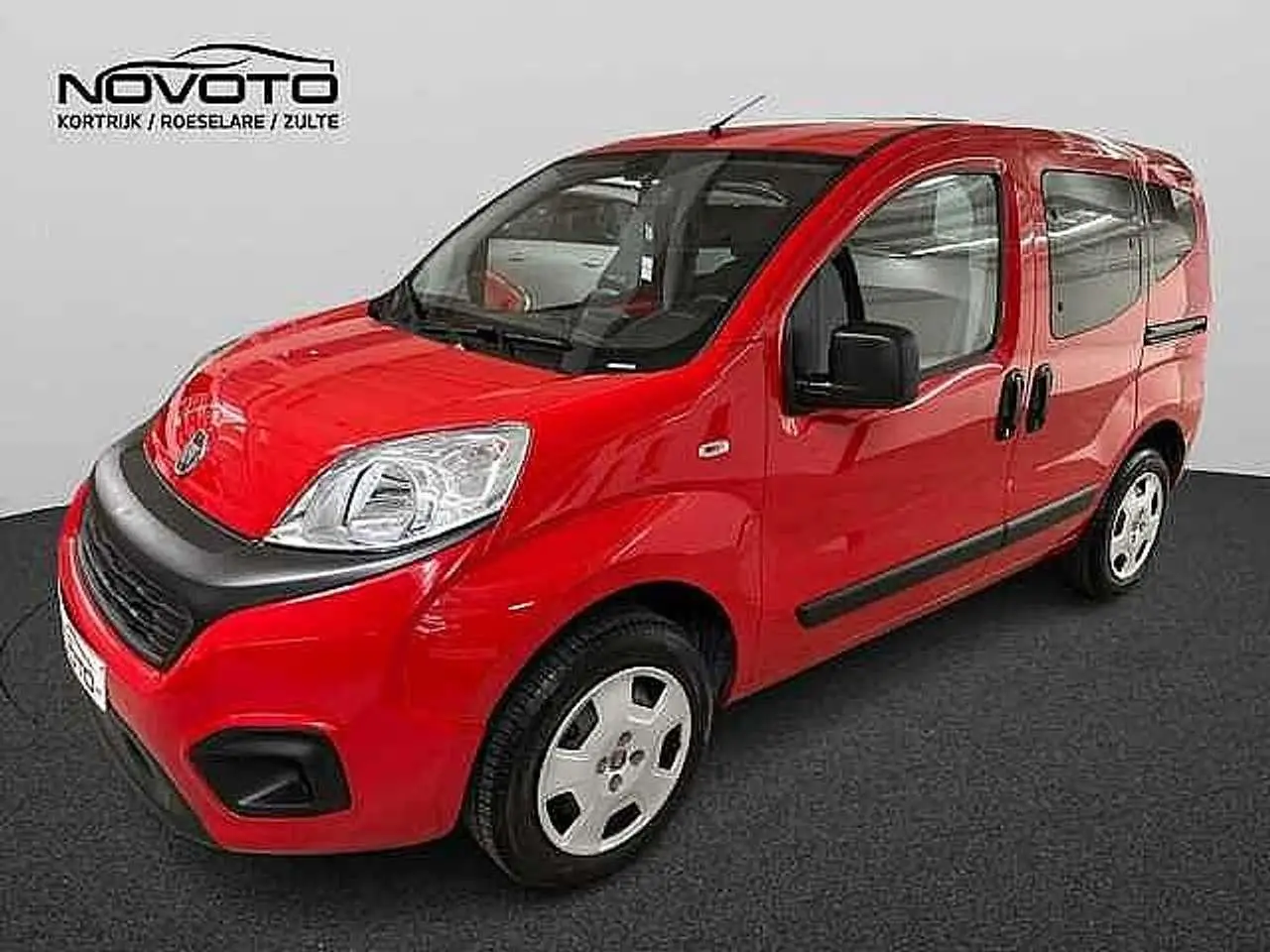 Photo 1 : Fiat Qubo 2018 Petrol