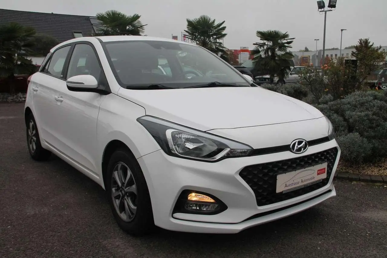 Photo 1 : Hyundai I20 2020 Petrol