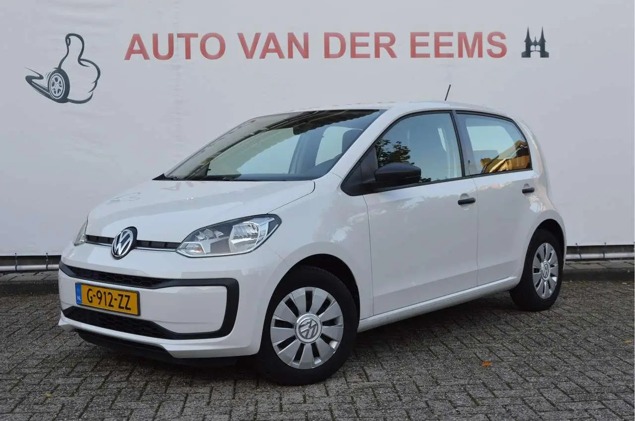 Photo 1 : Volkswagen Up! 2020 Petrol