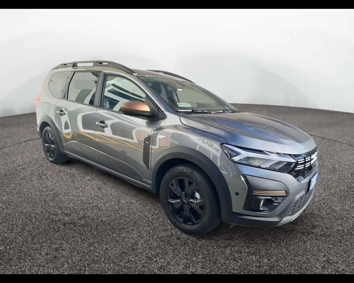 Photo 1 : Dacia Jogger 2023 Hybride