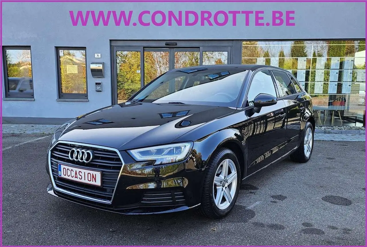 Photo 1 : Audi A3 2020 Diesel