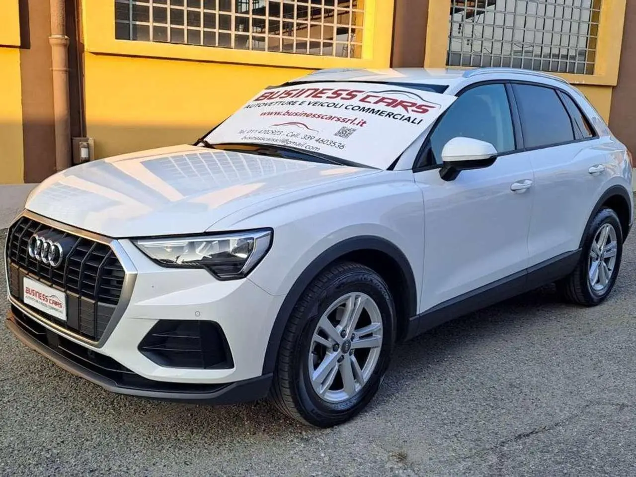 Photo 1 : Audi Q3 2019 Essence