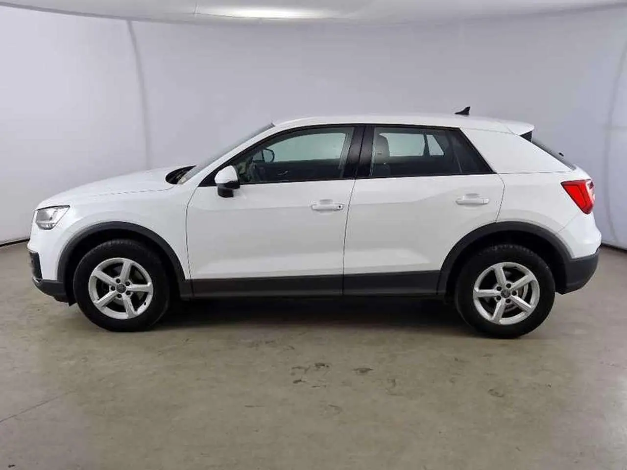 Photo 1 : Audi Q2 2020 Petrol