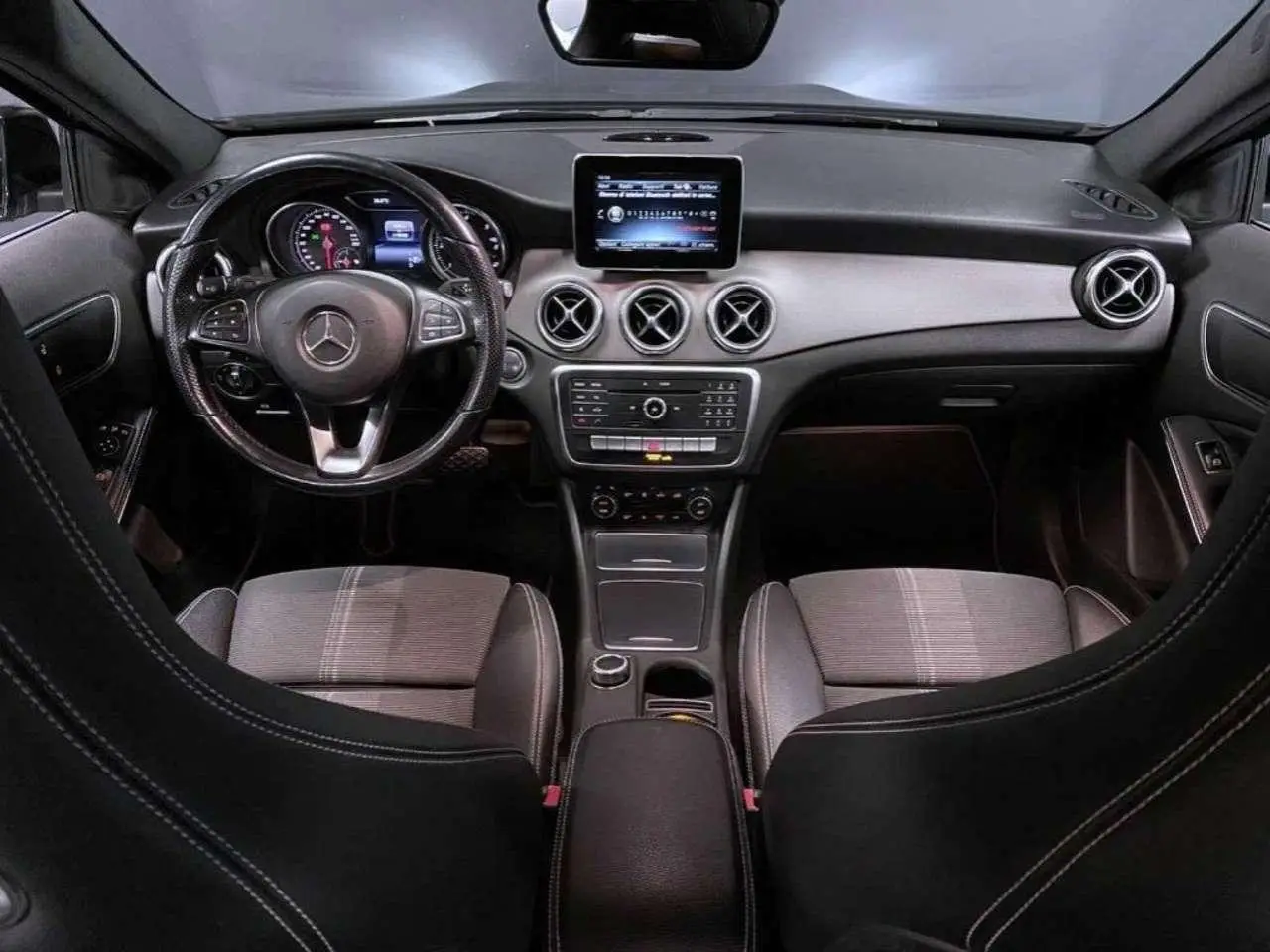 Photo 1 : Mercedes-benz Classe Gla 2018 Diesel