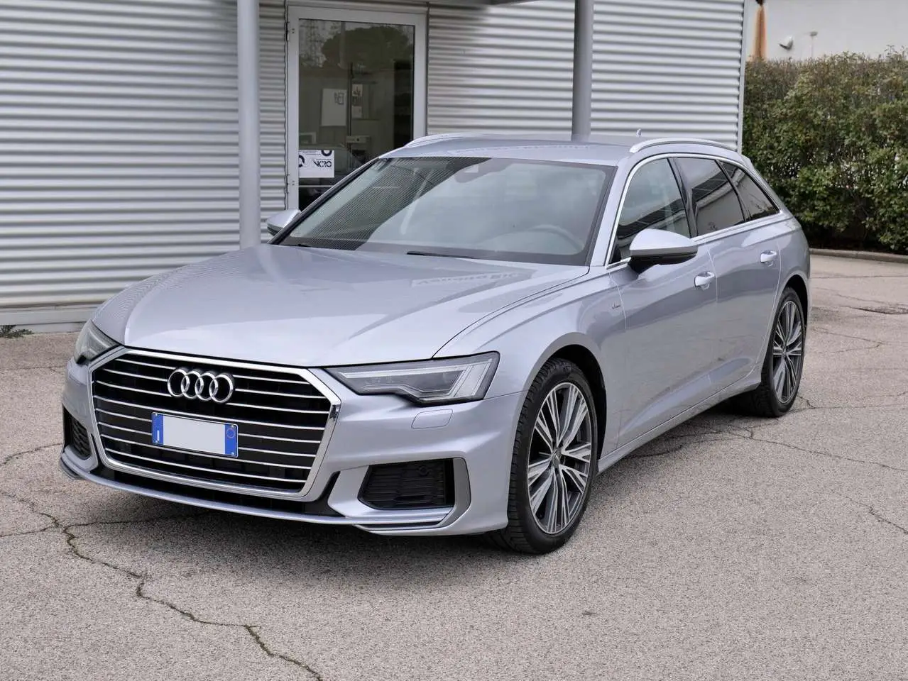 Photo 1 : Audi A6 2019 Hybride