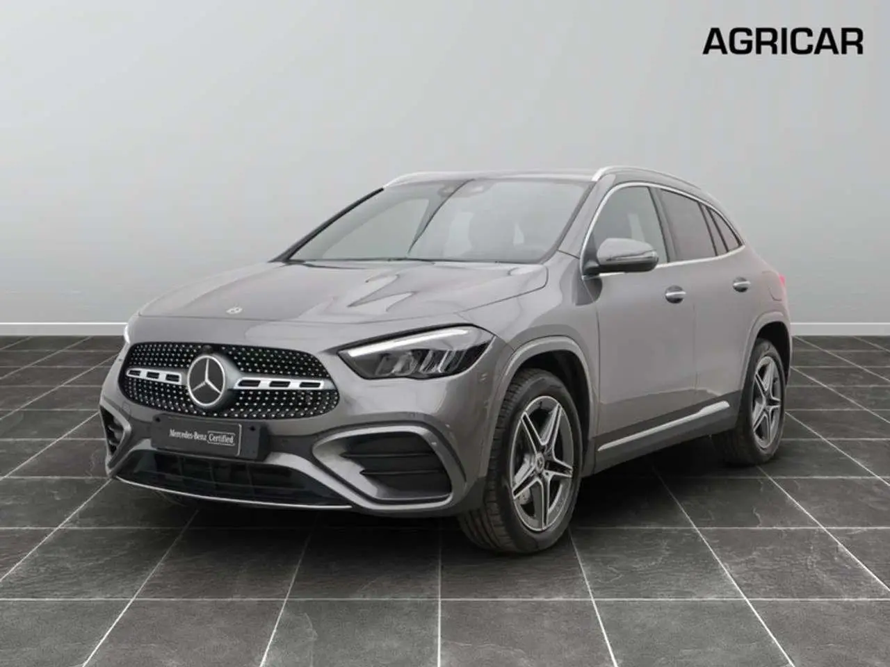 Photo 1 : Mercedes-benz Classe Gla 2024 Hybride