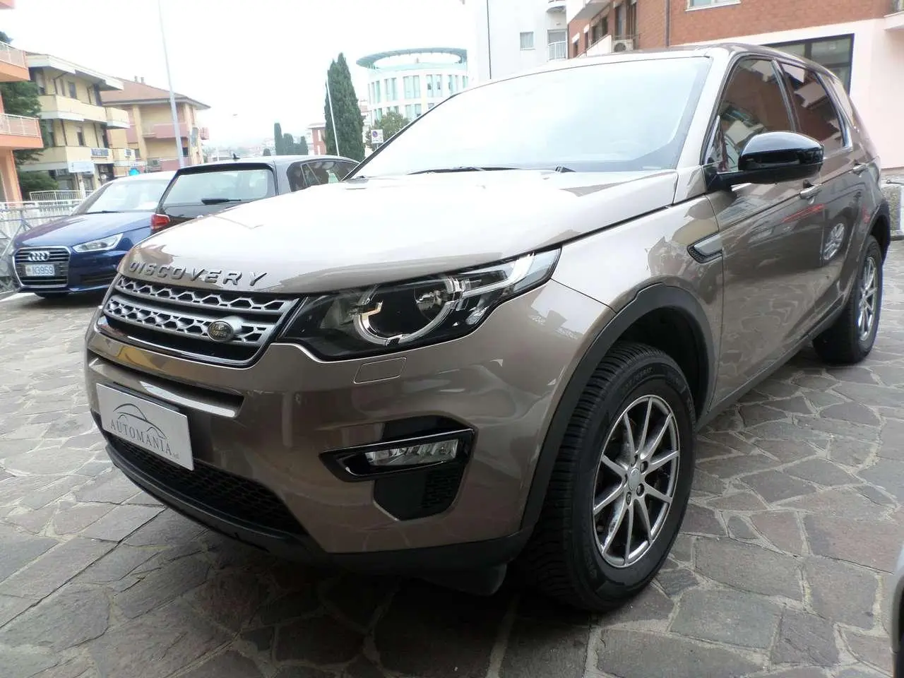 Photo 1 : Land Rover Discovery 2016 Diesel