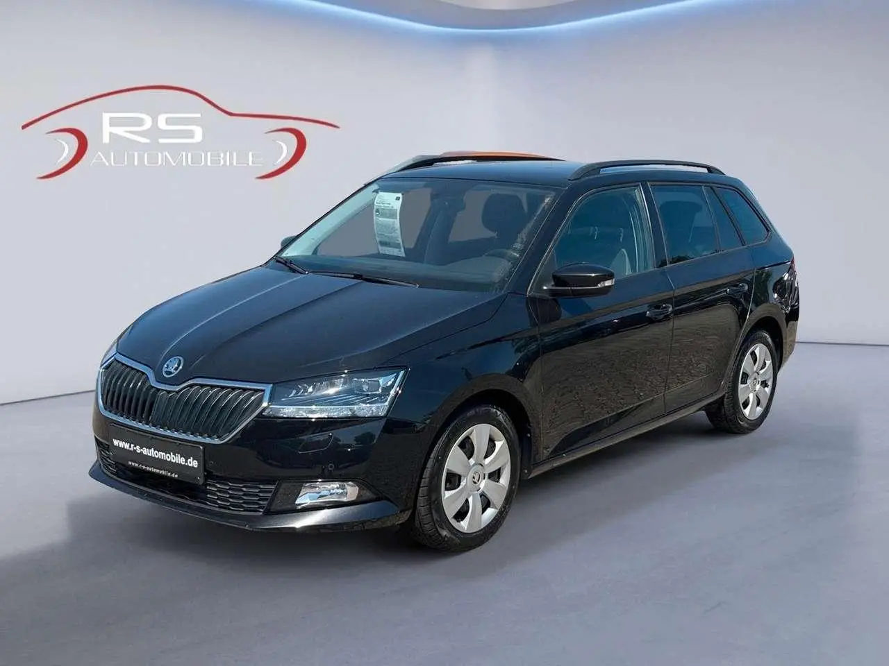 Photo 1 : Skoda Fabia 2022 Petrol