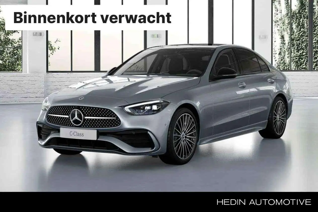 Photo 1 : Mercedes-benz Classe C 2024 Petrol