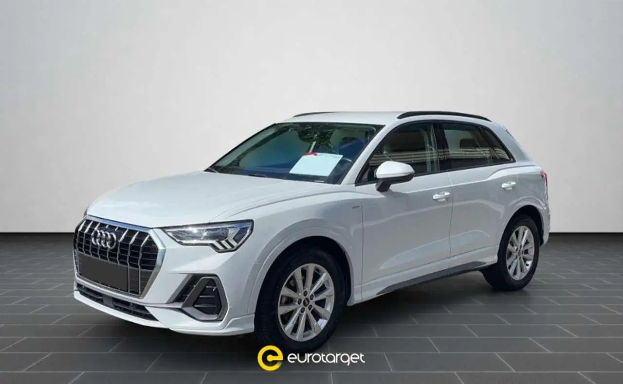 Photo 1 : Audi Q3 2021 Diesel