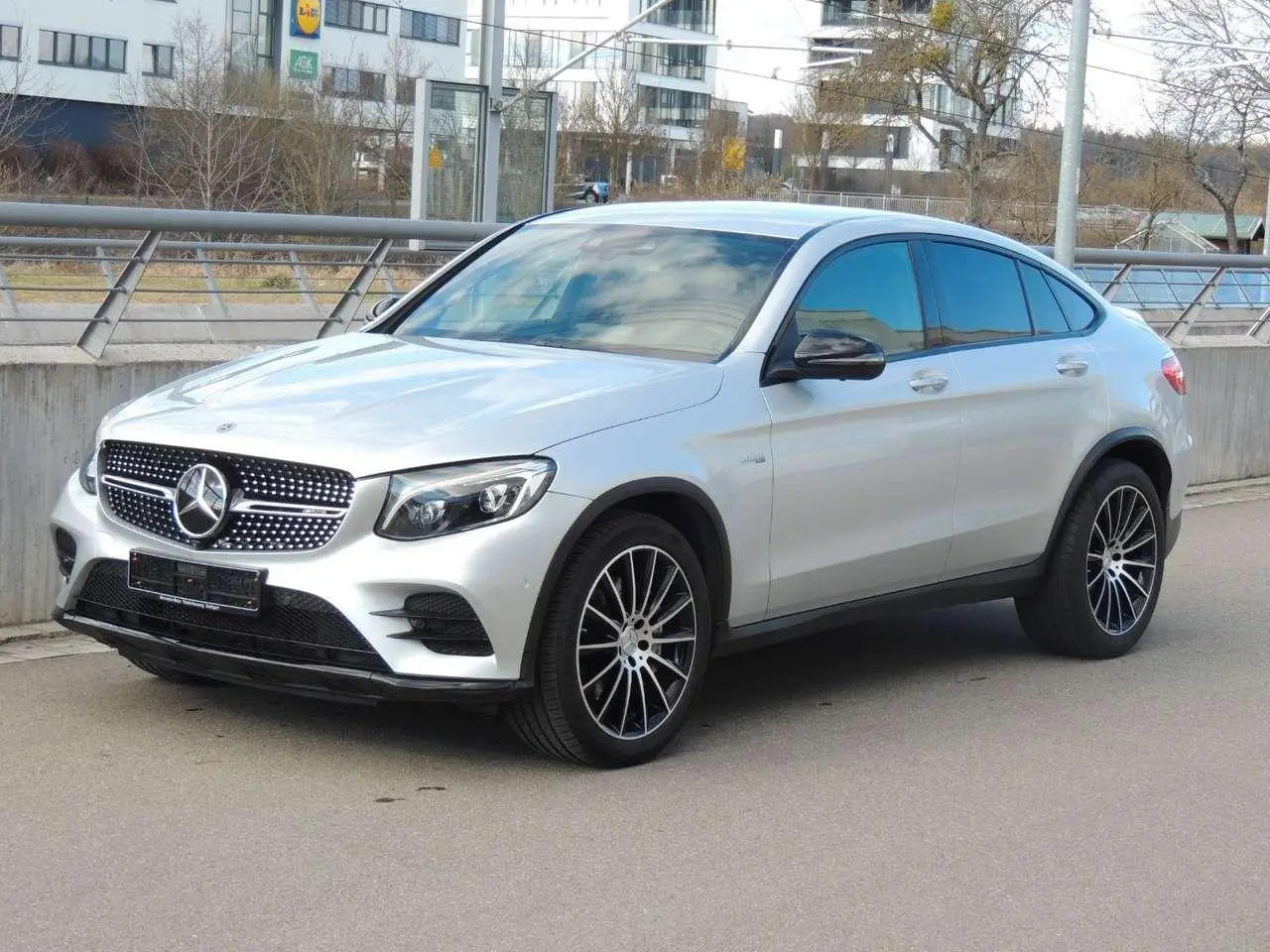 Photo 1 : Mercedes-benz Classe Glc 2018 Petrol