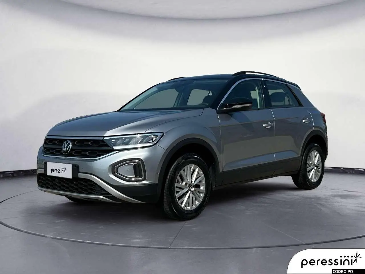 Photo 1 : Volkswagen T-roc 2023 Diesel