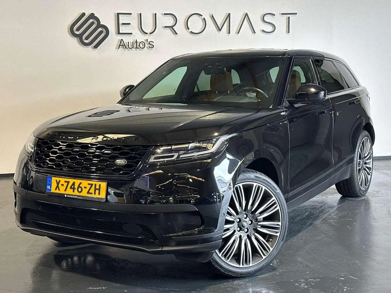 Photo 1 : Land Rover Range Rover Velar 2019 Petrol