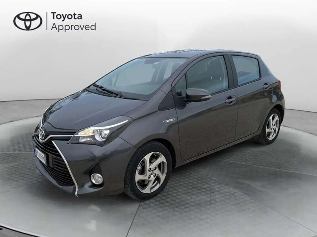 Photo 1 : Toyota Yaris 2016 Hybride