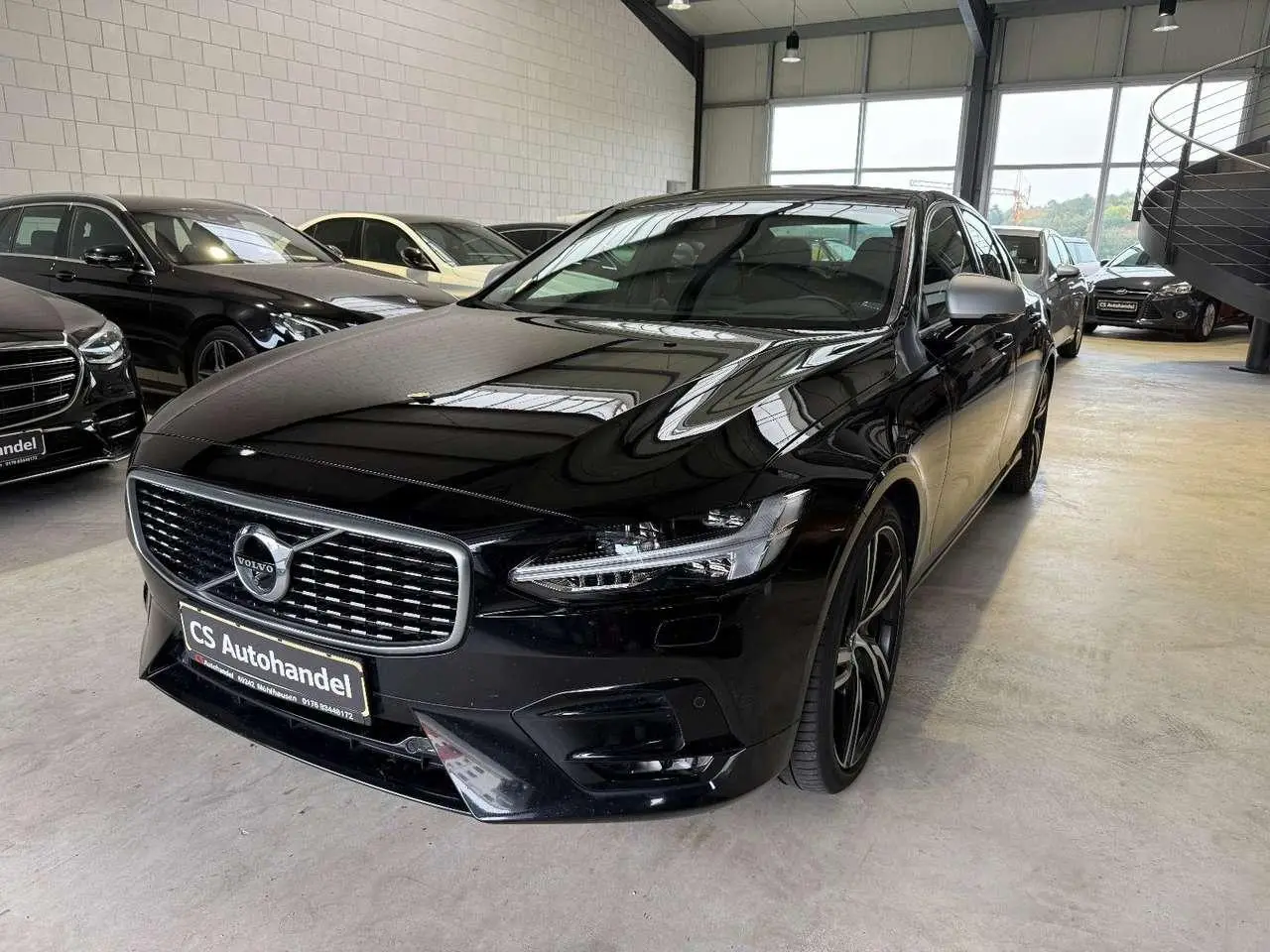 Photo 1 : Volvo S90 2018 Diesel