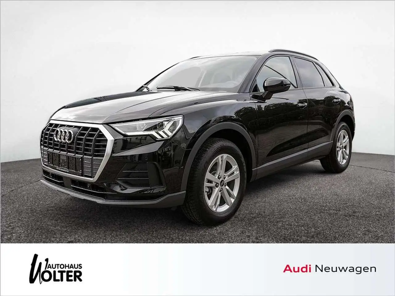 Photo 1 : Audi Q3 2024 Diesel