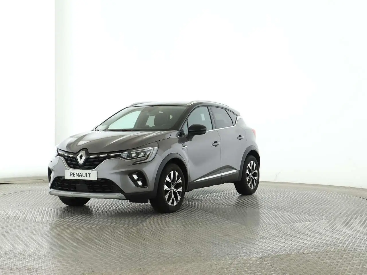 Photo 1 : Renault Captur 2023 Essence