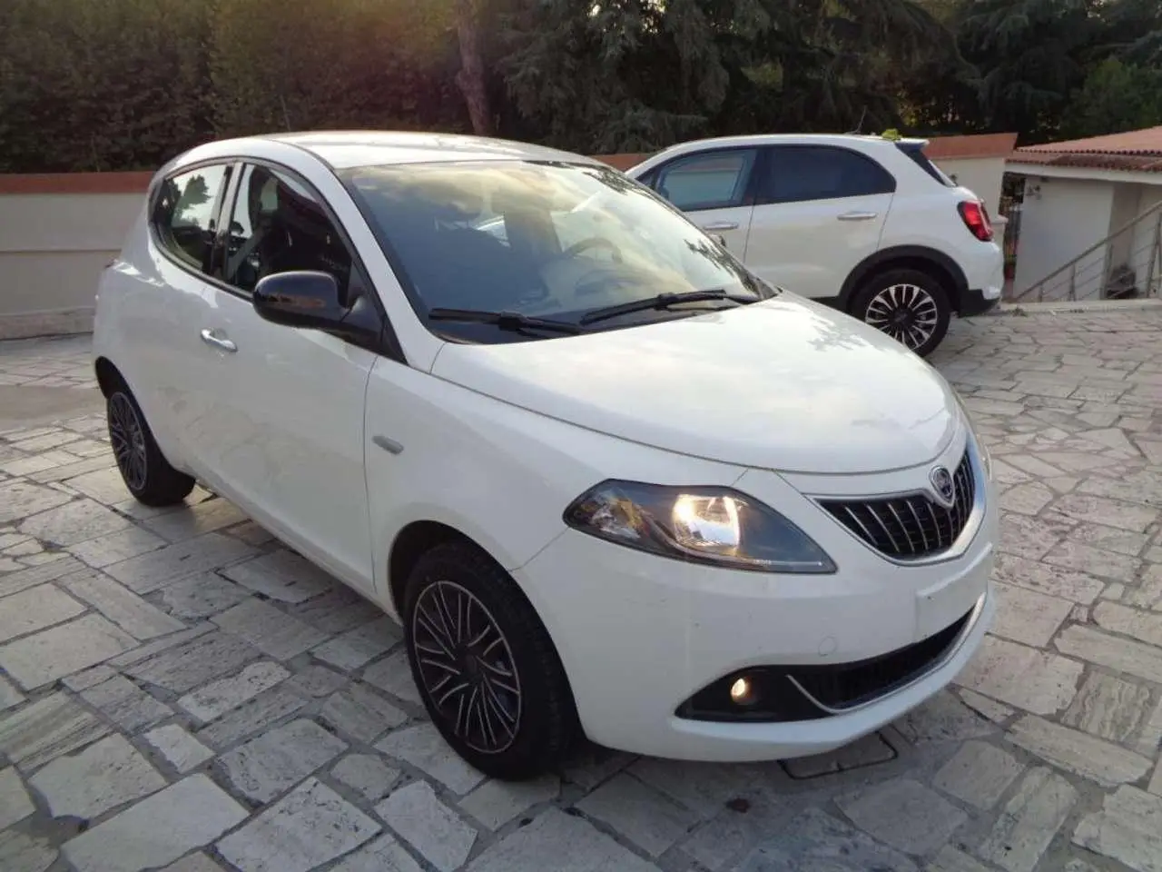 Photo 1 : Lancia Ypsilon 2023 Hybride