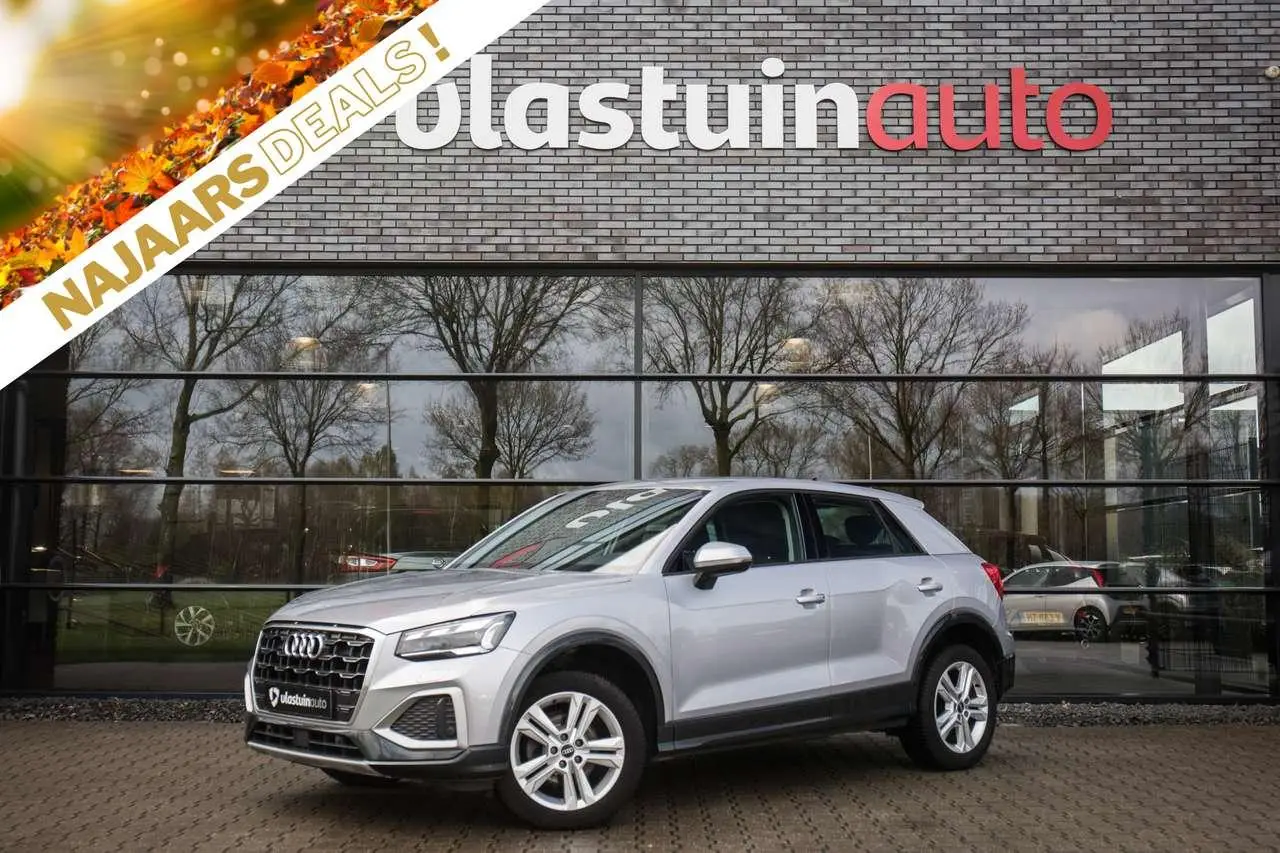 Photo 1 : Audi Q2 2021 Petrol