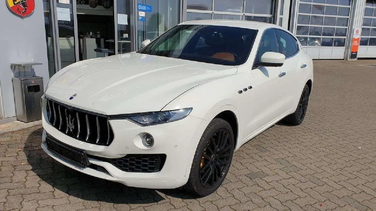 Photo 1 : Maserati Levante 2020 Diesel