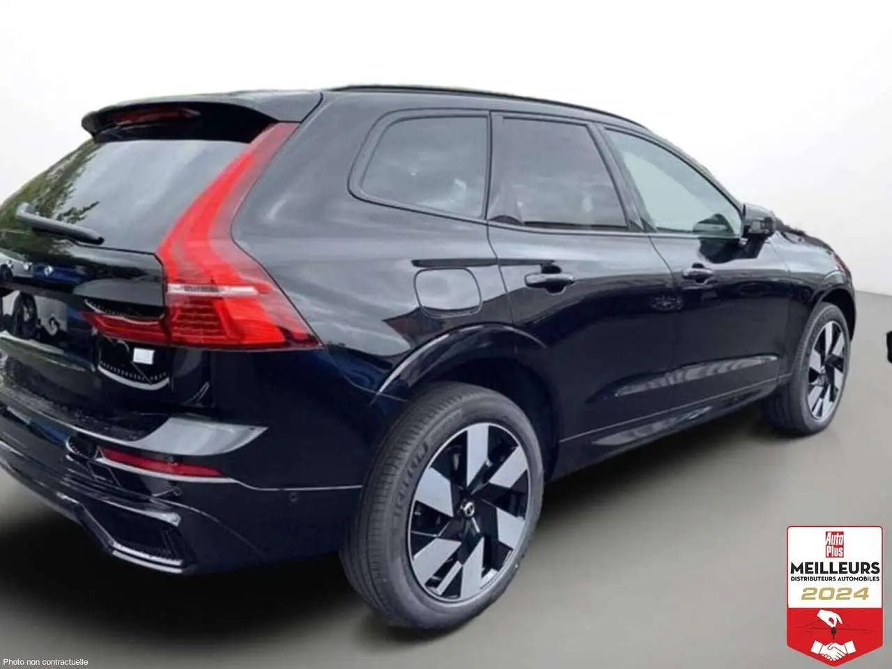 Photo 1 : Volvo Xc60 2024 Hybride