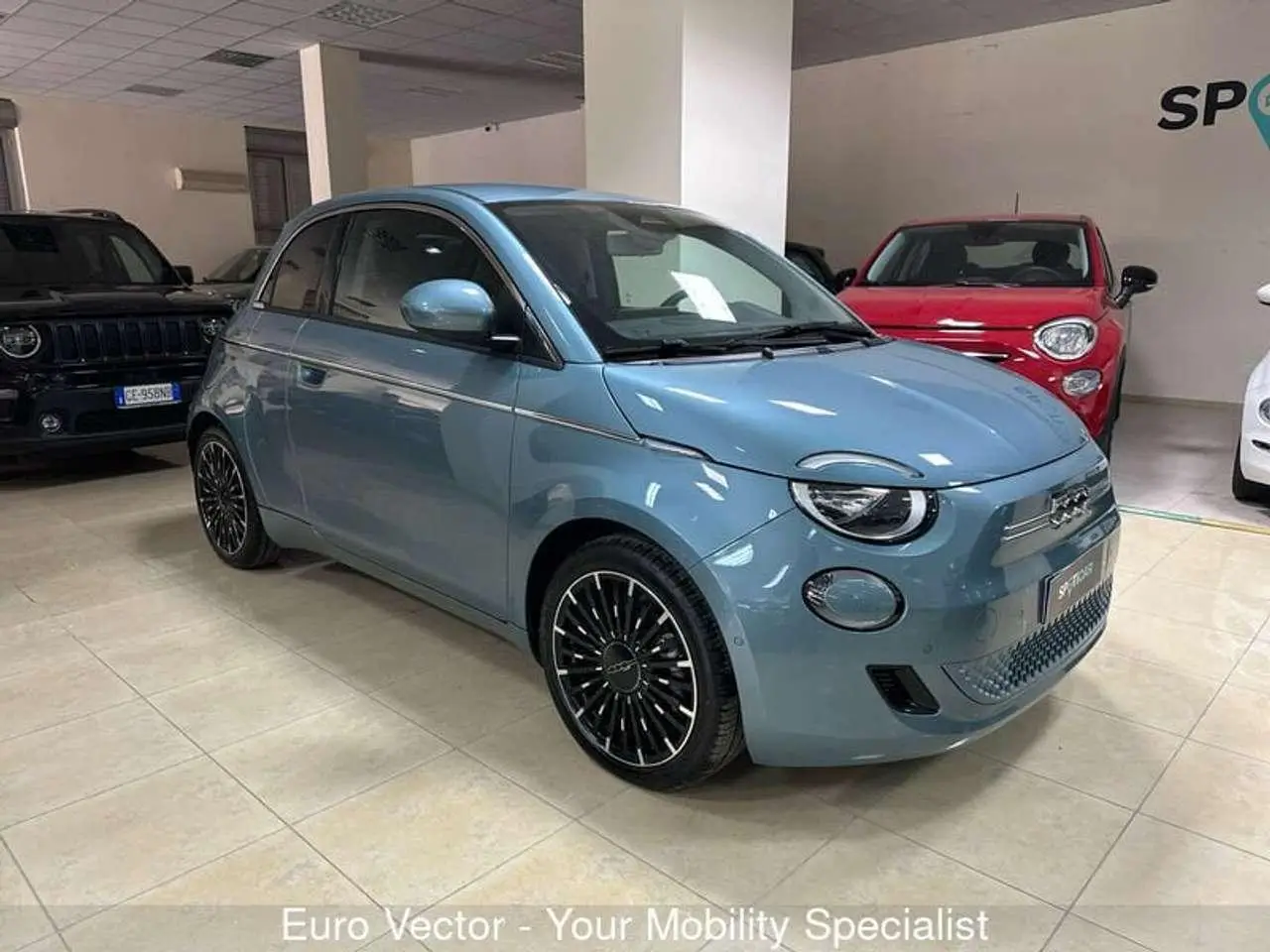 Photo 1 : Fiat 500 2022 Électrique