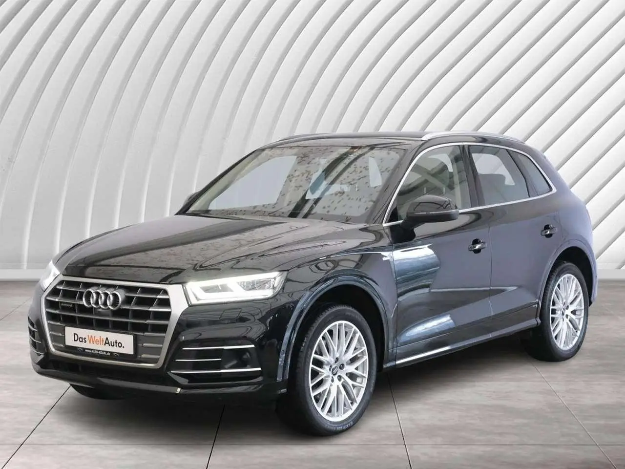 Photo 1 : Audi Q5 2019 Diesel