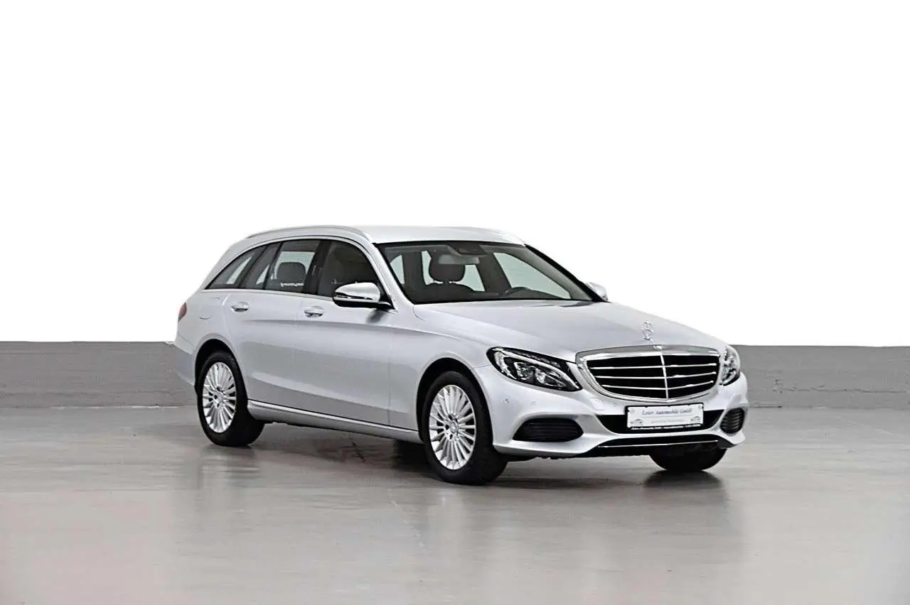 Photo 1 : Mercedes-benz Classe C 2016 Petrol