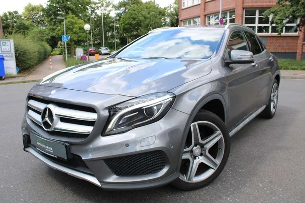 Photo 1 : Mercedes-benz Classe Gla 2015 Essence