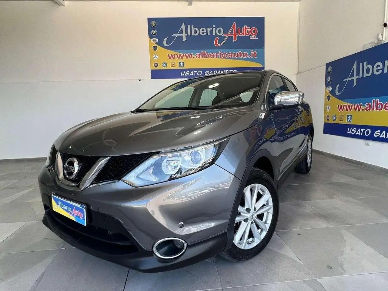 Photo 1 : Nissan Qashqai 2015 Diesel