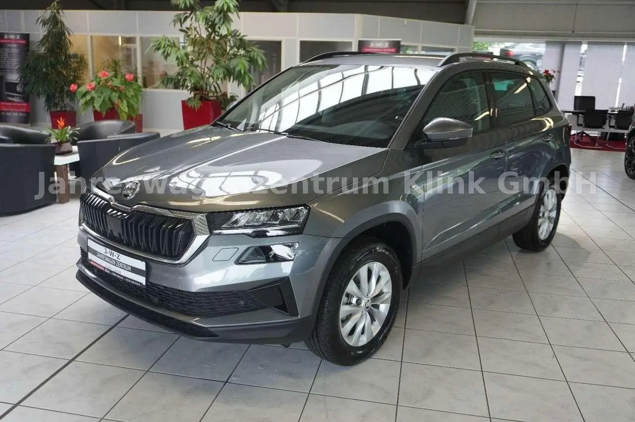 Photo 1 : Skoda Karoq 2024 Essence