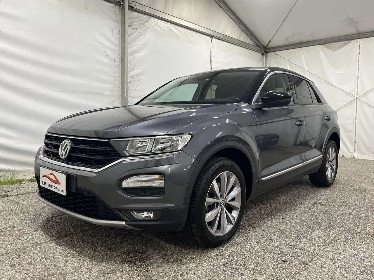 Photo 1 : Volkswagen T-roc 2019 Essence