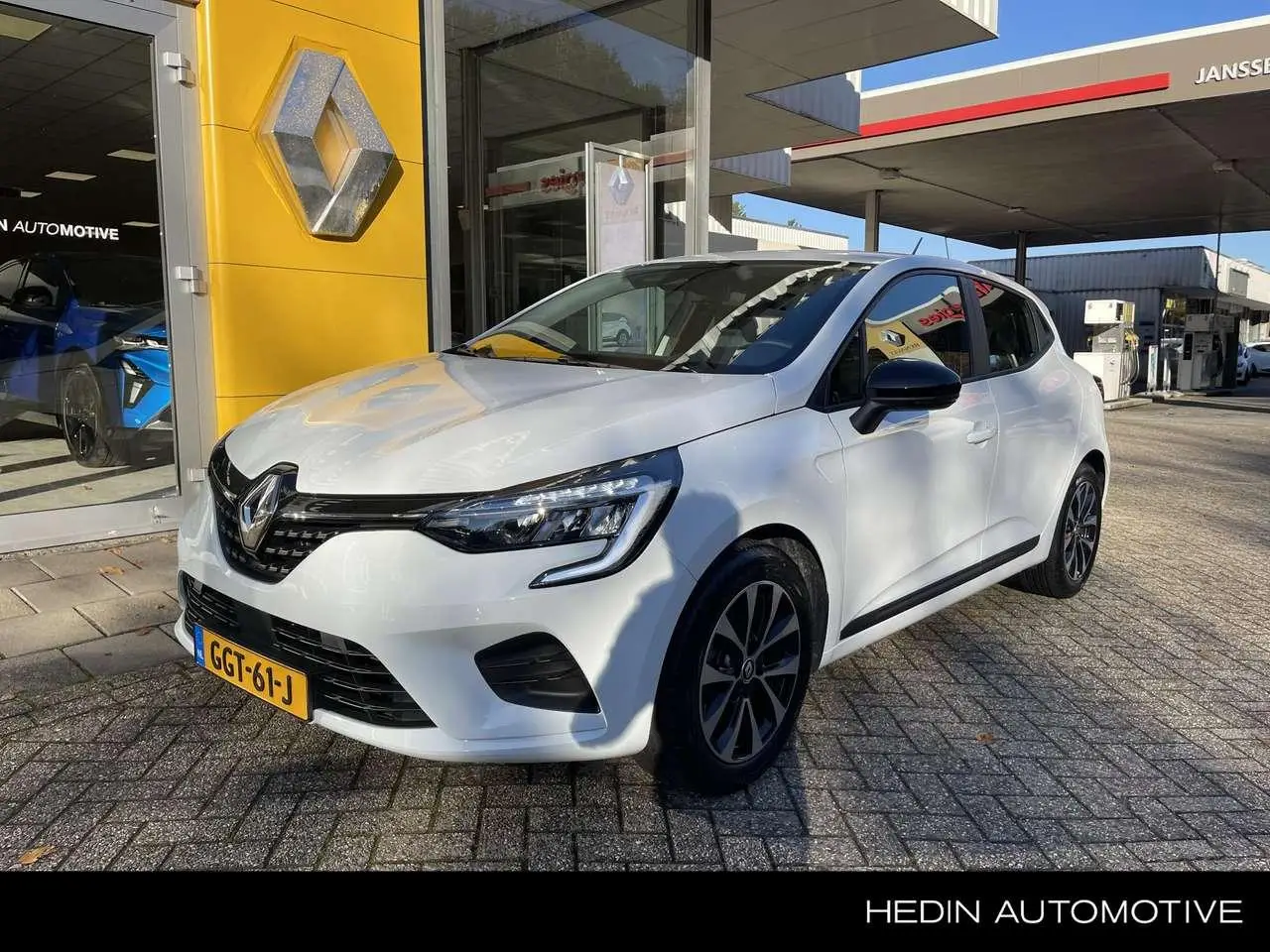 Photo 1 : Renault Clio 2023 Petrol