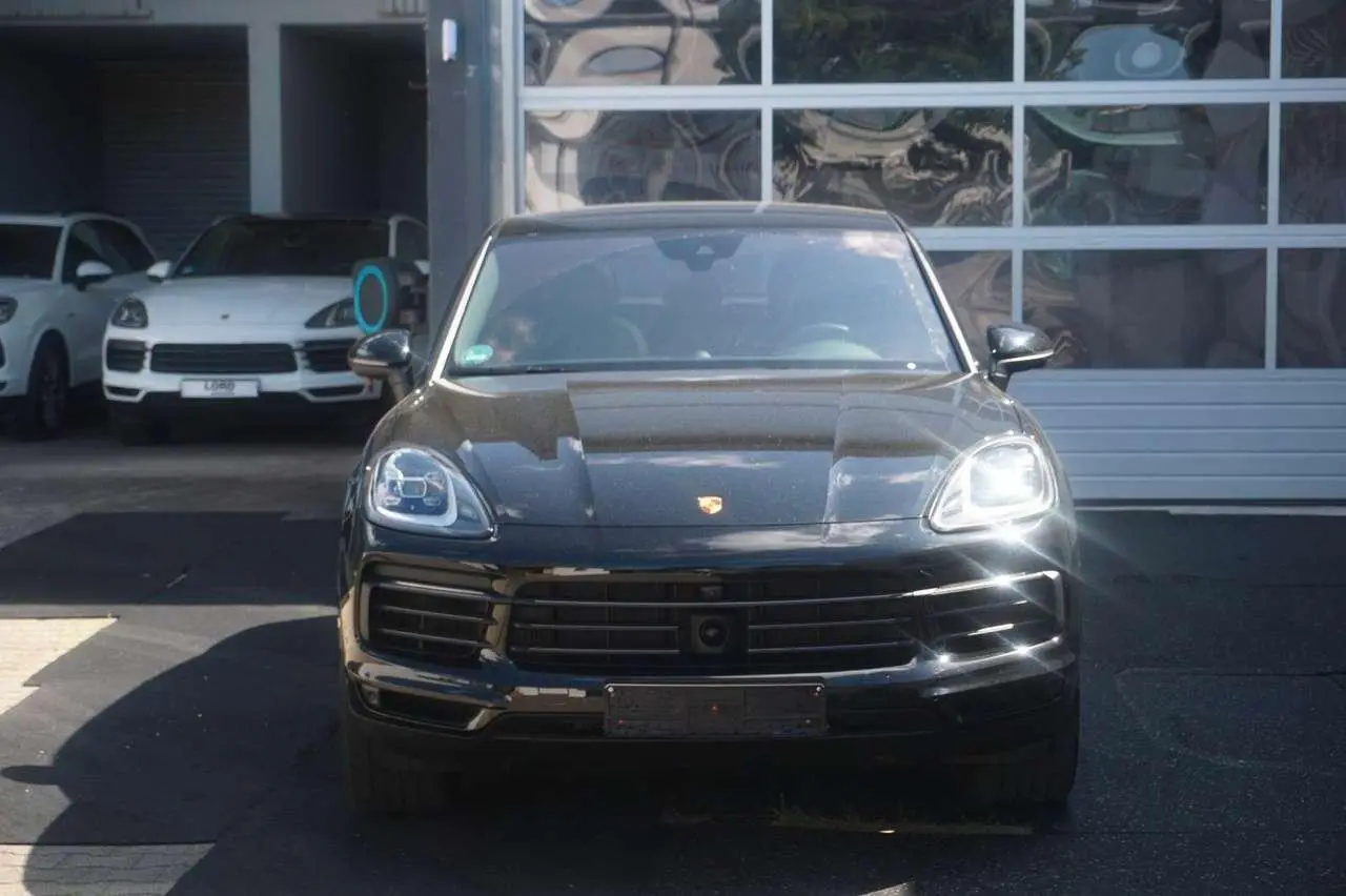 Photo 1 : Porsche Cayenne 2023 Hybrid