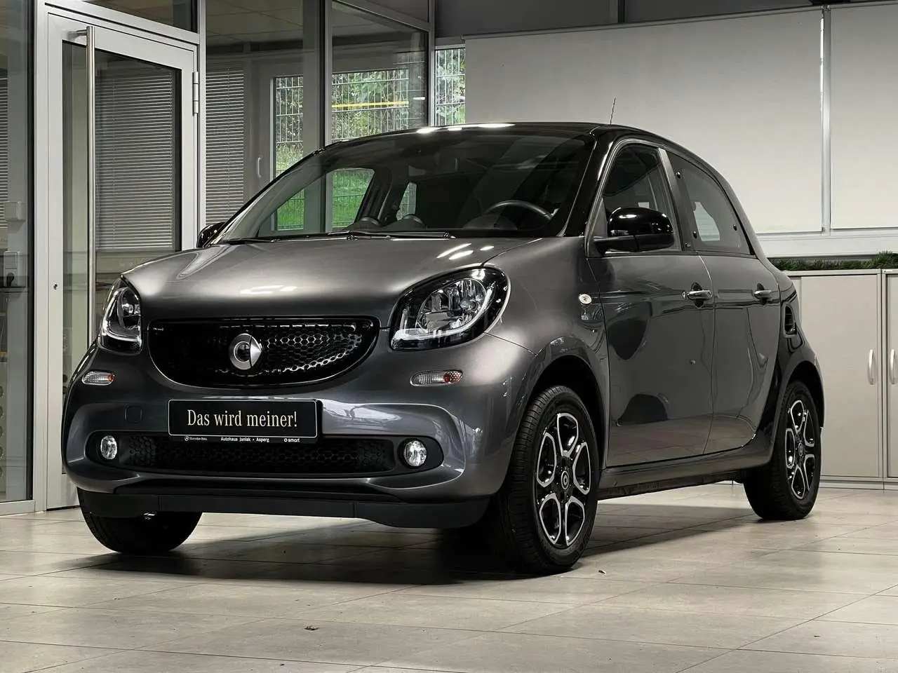 Photo 1 : Smart Forfour 2017 Petrol