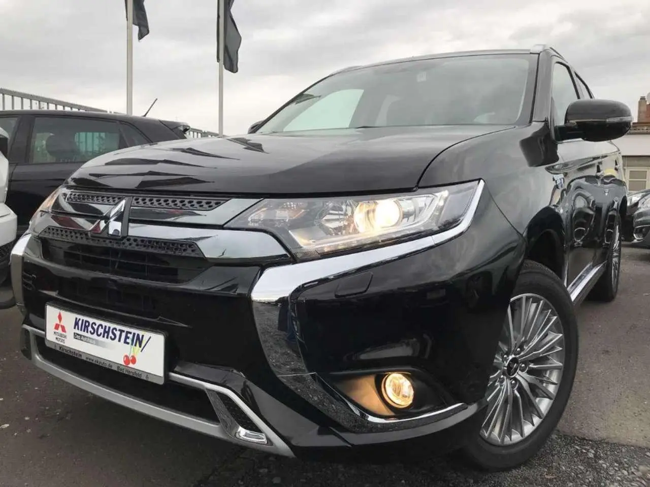 Photo 1 : Mitsubishi Outlander 2020 Hybrid