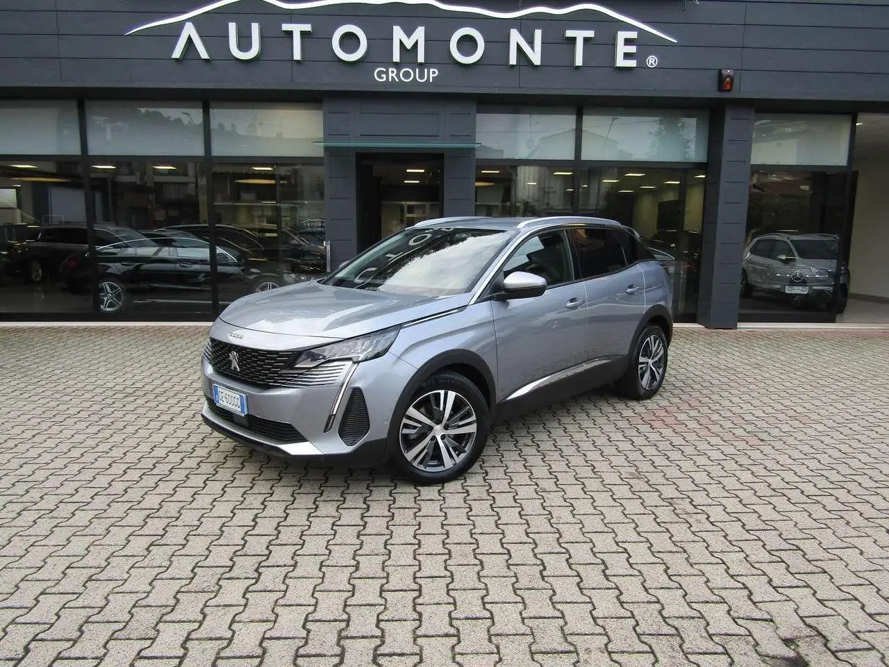 Photo 1 : Peugeot 3008 2021 Diesel