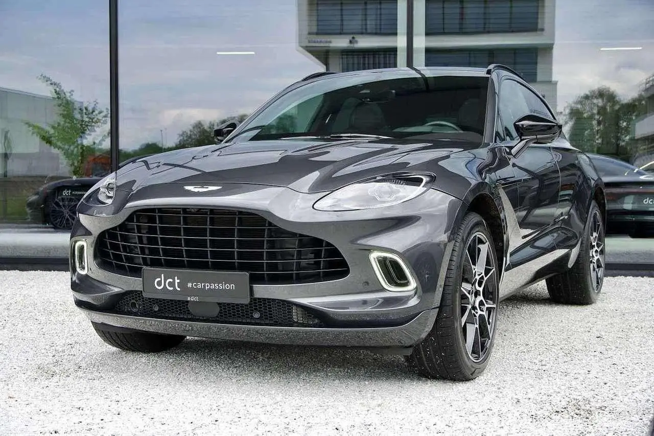 Photo 1 : Aston Martin Dbx 2020 Petrol